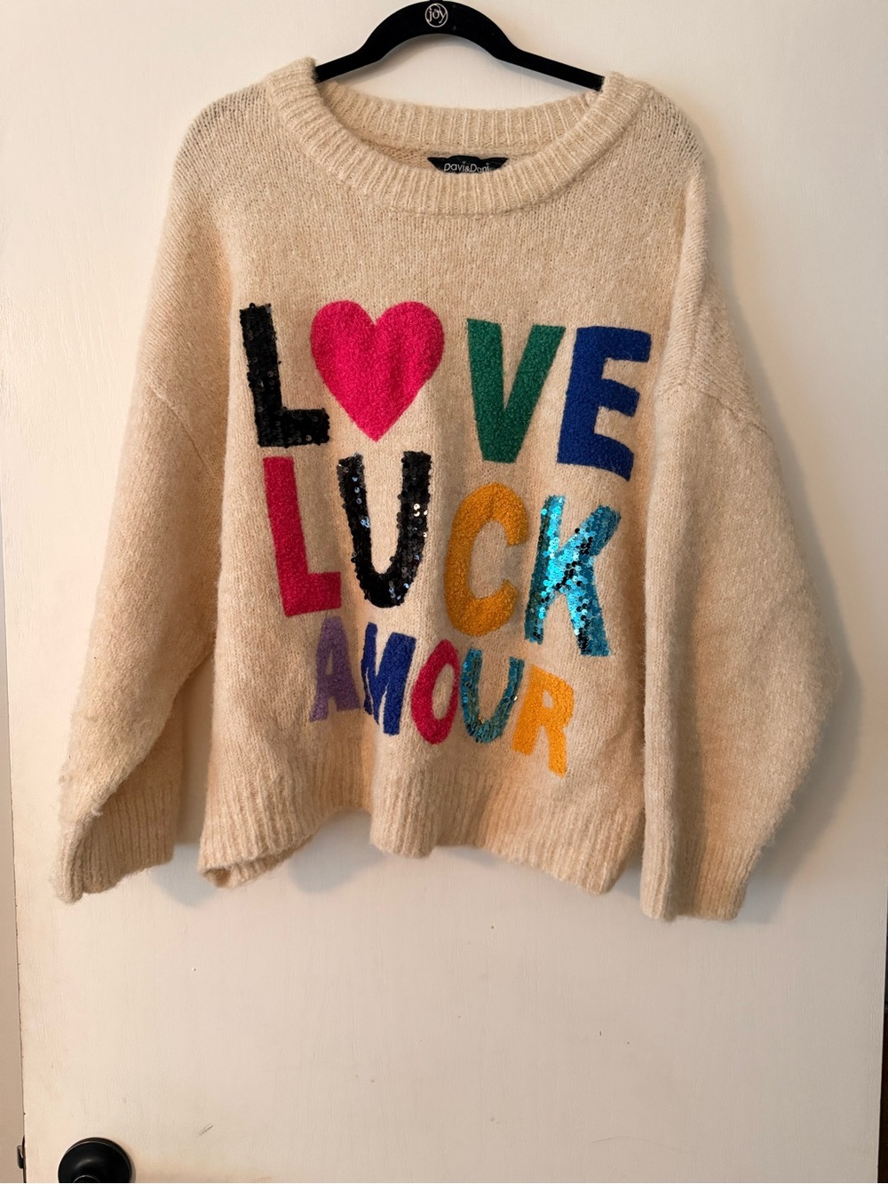 DAVI & DANI Cream Sweater with Multicolor 'LOVE LUCK AMOUR' Graphic